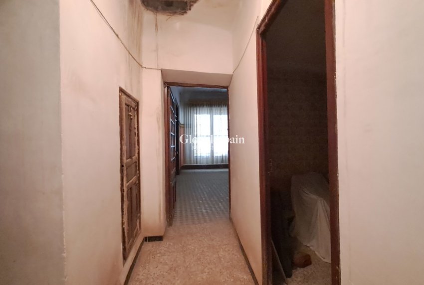 Revente - APPARTEMENT -
ORIHUELA - Inland