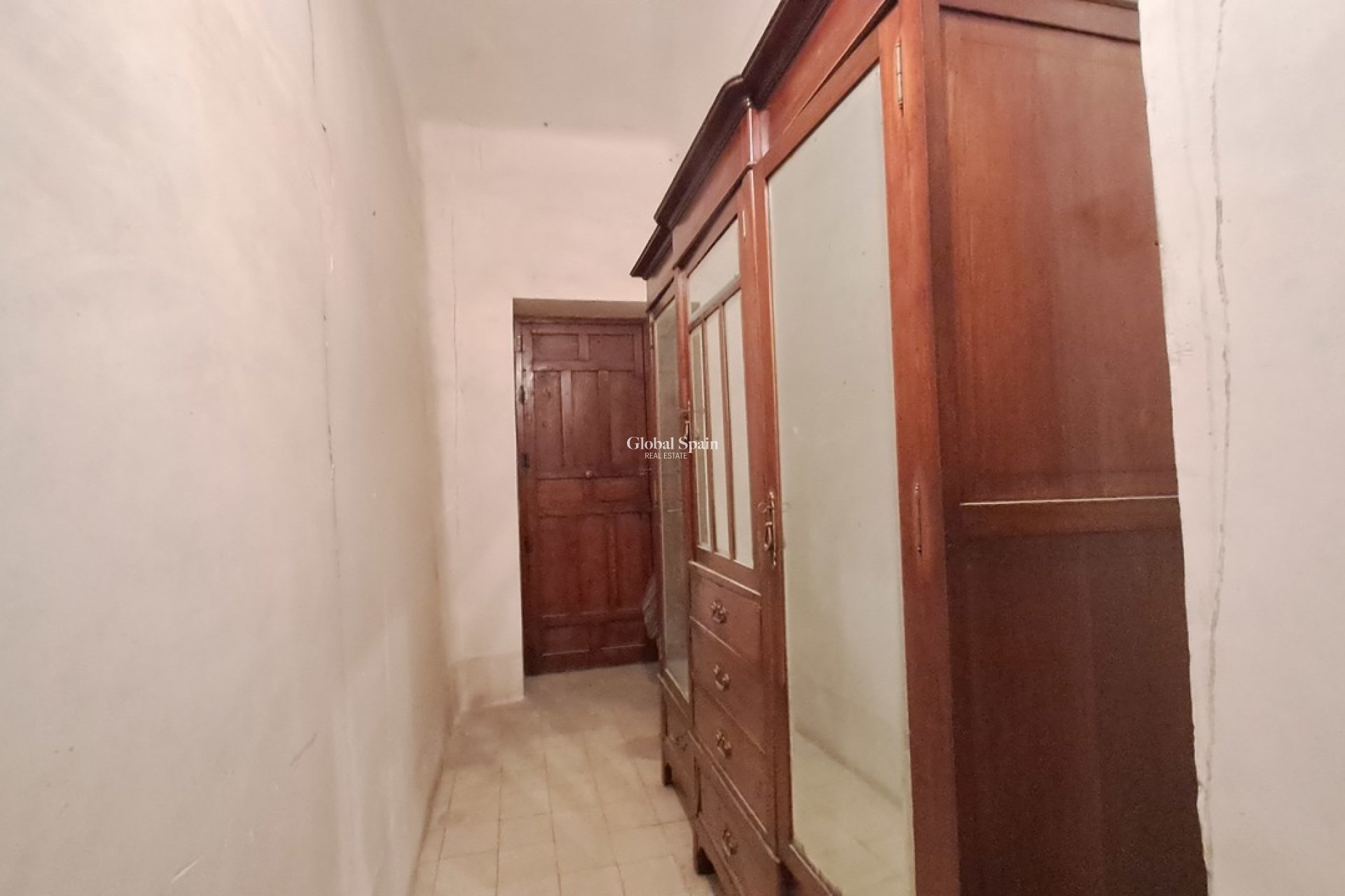 Revente - APPARTEMENT -
ORIHUELA - Inland