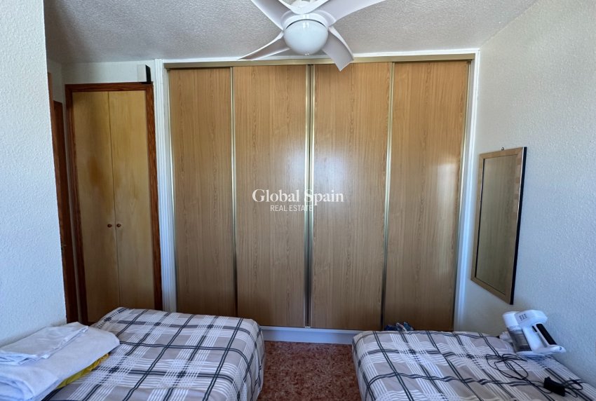 Revente - APPARTEMENT -
ORIHUELA - Inland