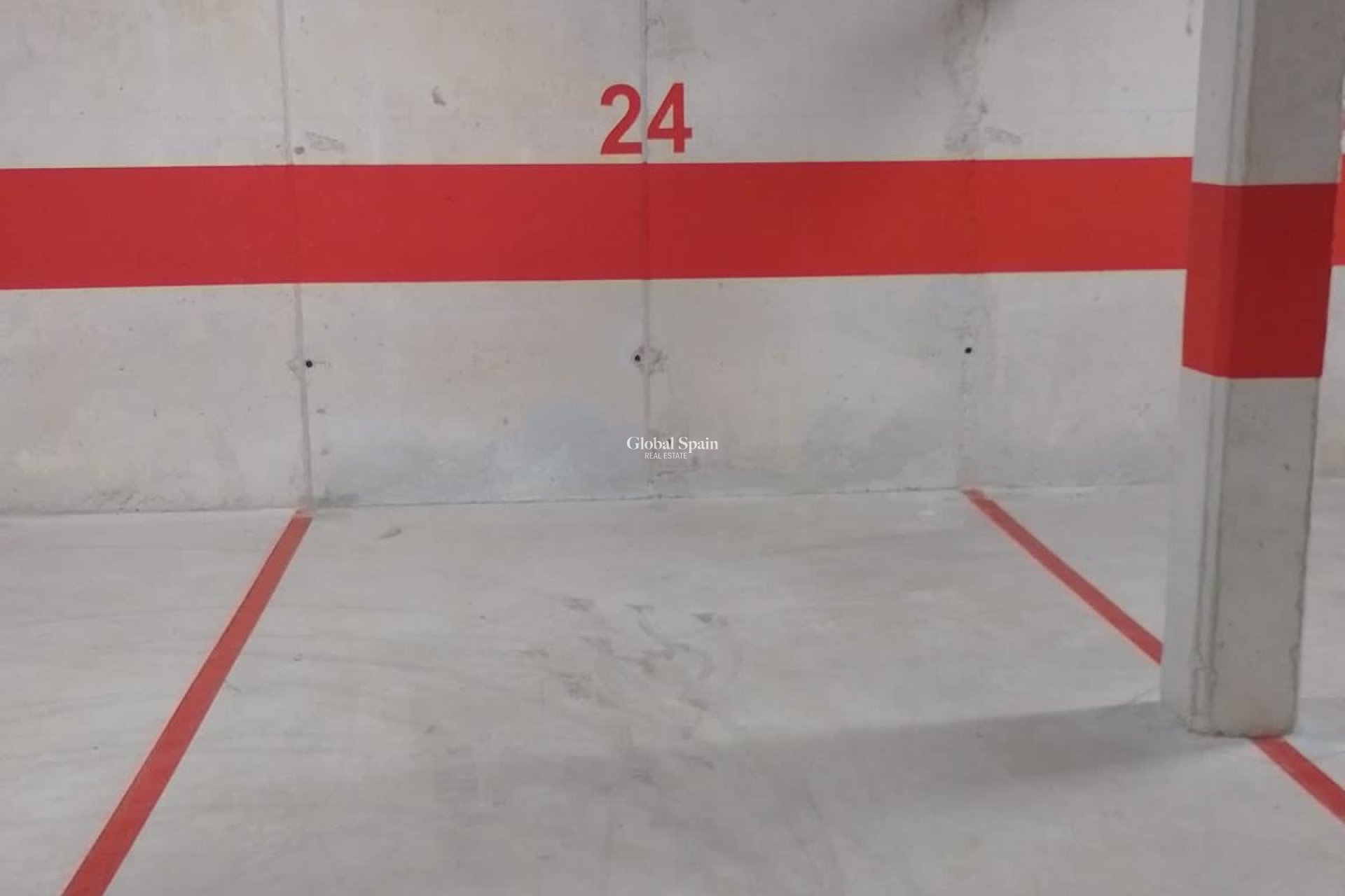 Revente - APPARTEMENT -
ORIHUELA - Inland