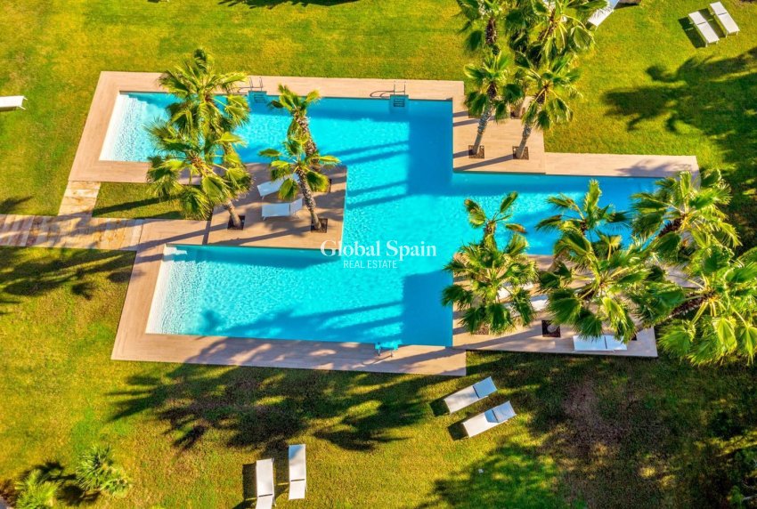 Revente - APPARTEMENT -
ORIHUELA - LAS COLINAS GOLF RESORT