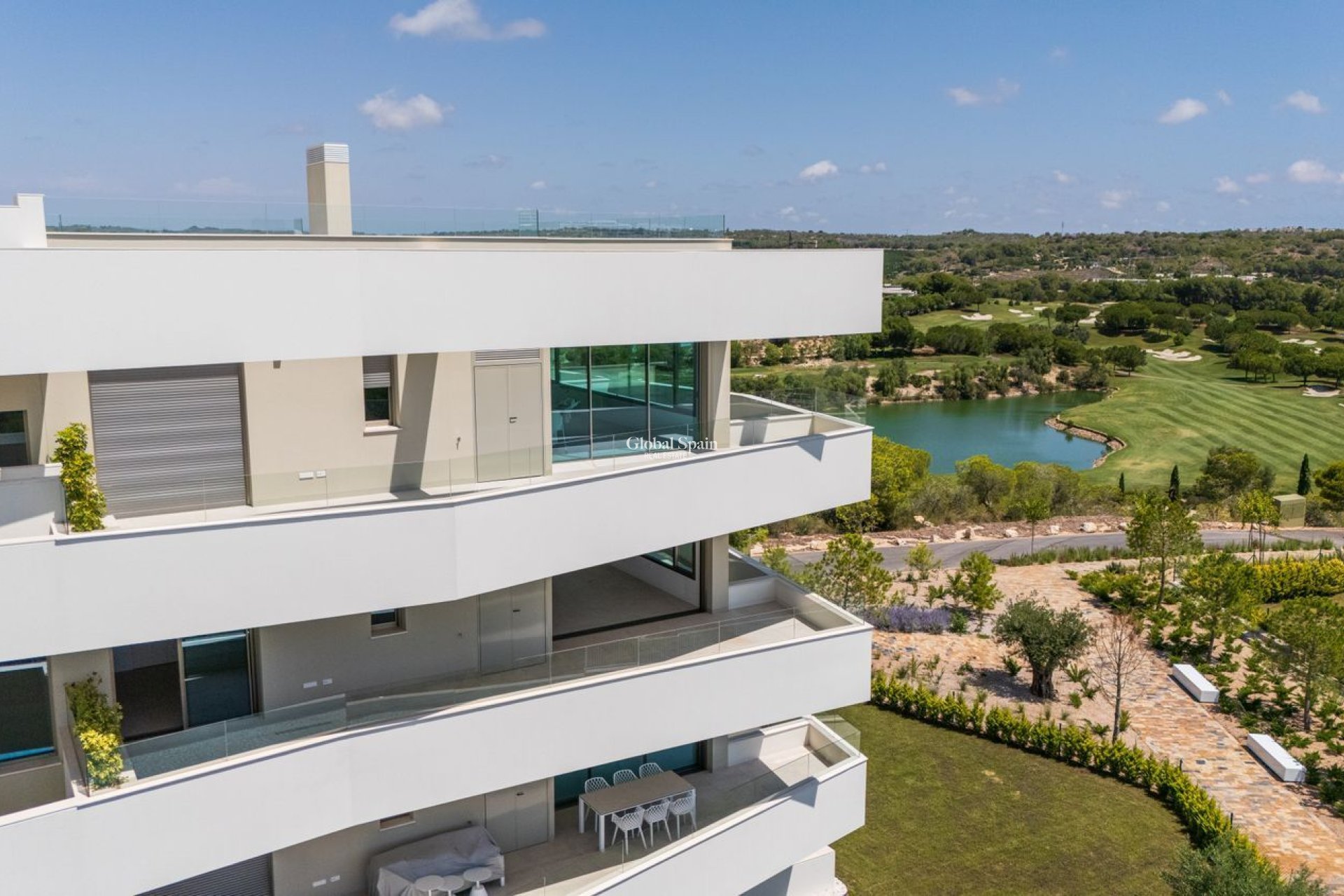 Revente - APPARTEMENT -
ORIHUELA - LAS COLINAS GOLF RESORT