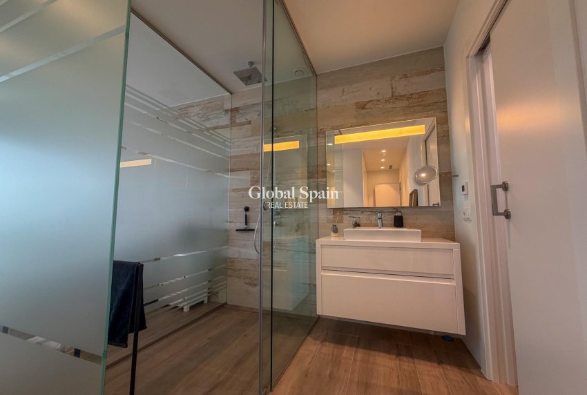 Revente - APPARTEMENT -
ORIHUELA - LAS COLINAS GOLF RESORT