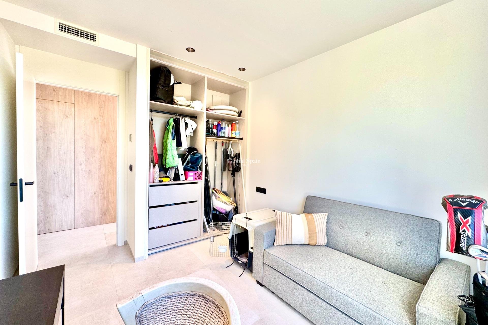 Revente - APPARTEMENT -
ORIHUELA - LAS COLINAS GOLF RESORT