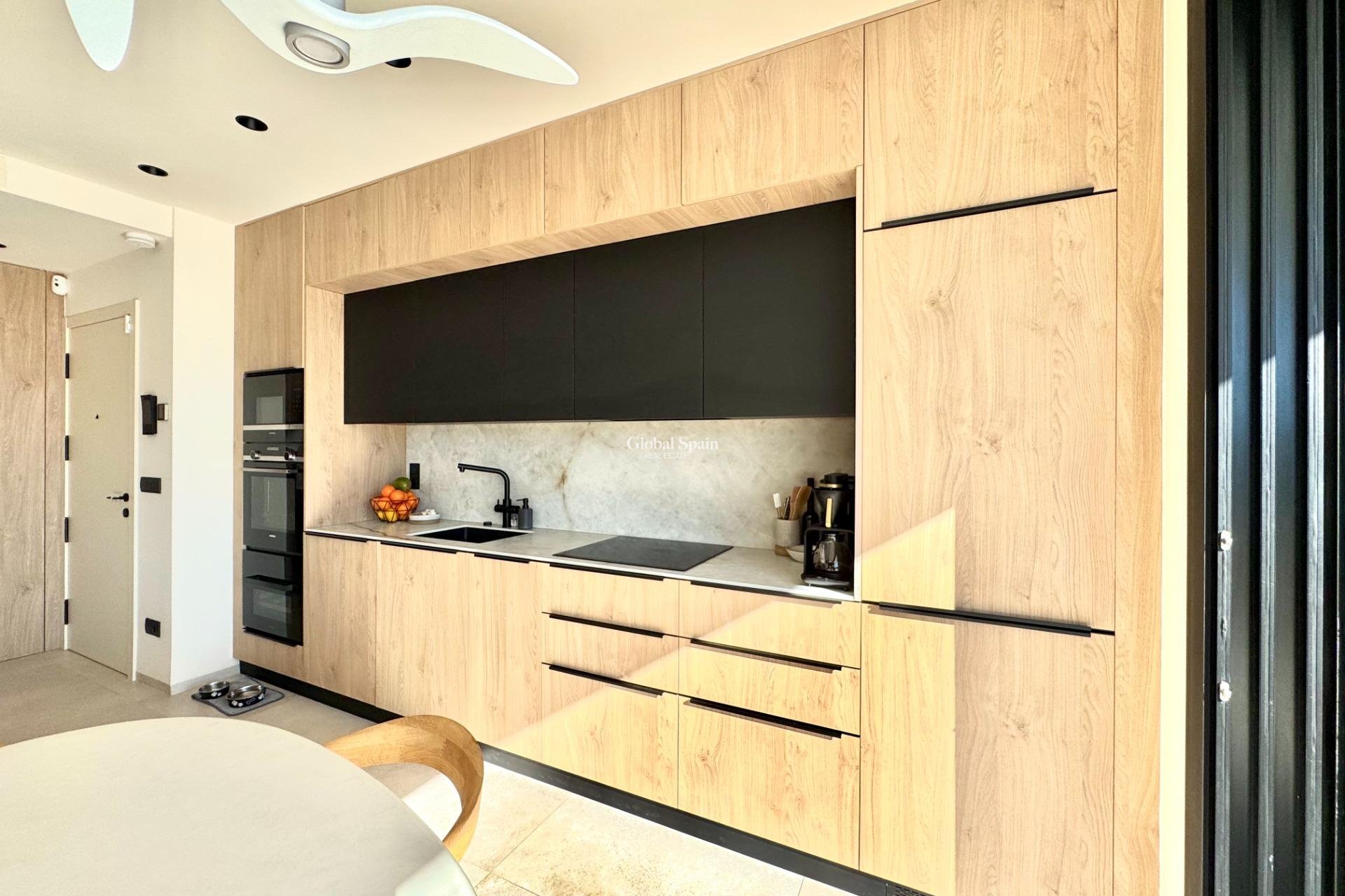 Revente - APPARTEMENT -
ORIHUELA - LAS COLINAS GOLF RESORT