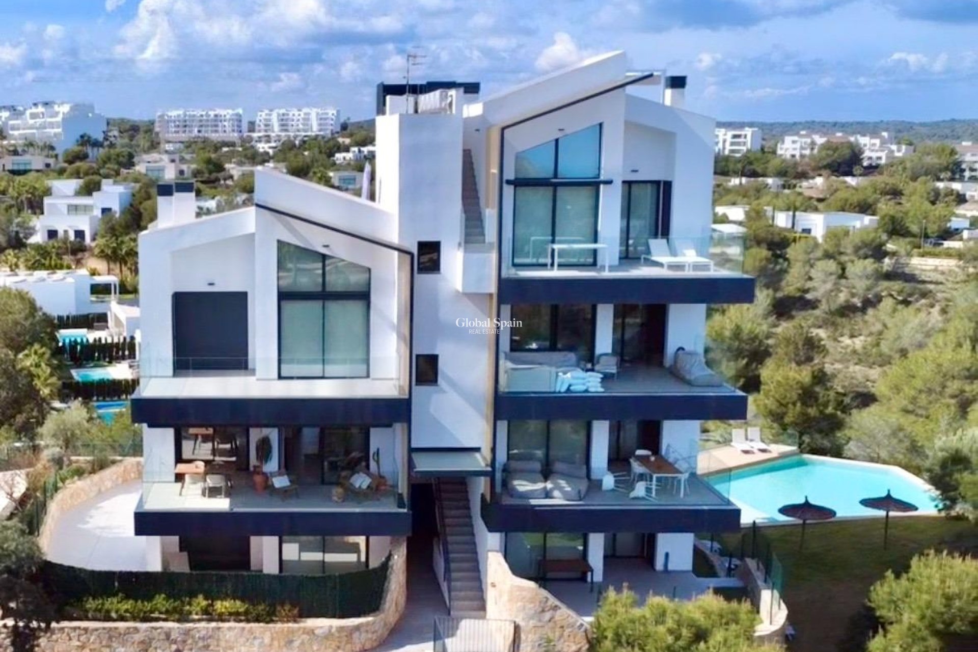 Revente - APPARTEMENT -
ORIHUELA - LAS COLINAS GOLF RESORT