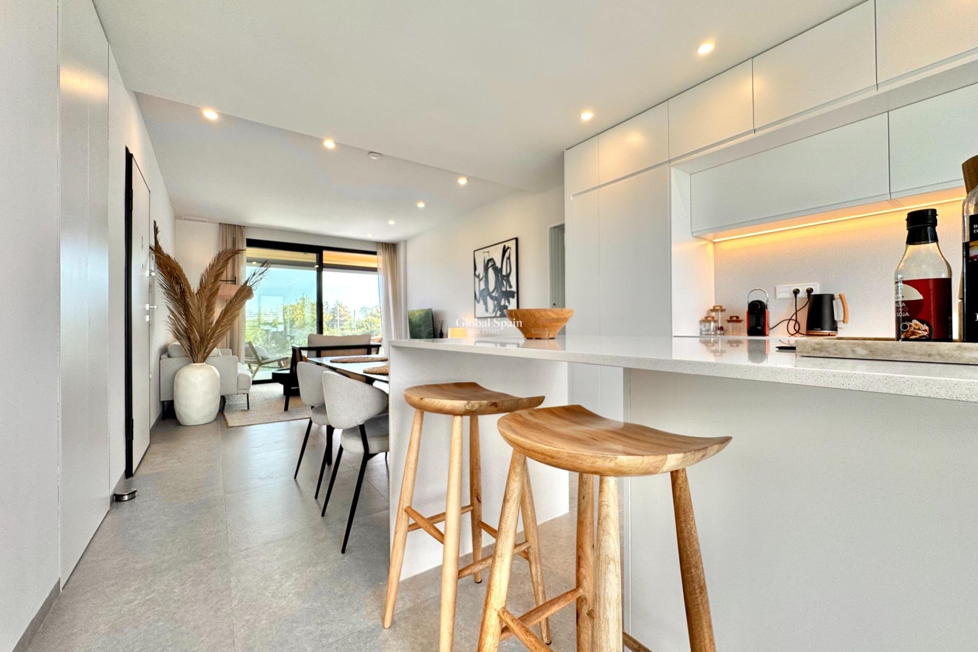 Revente - APPARTEMENT -
ORIHUELA - LAS COLINAS GOLF RESORT