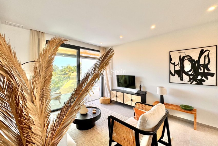 Revente - APPARTEMENT -
ORIHUELA - LAS COLINAS GOLF RESORT