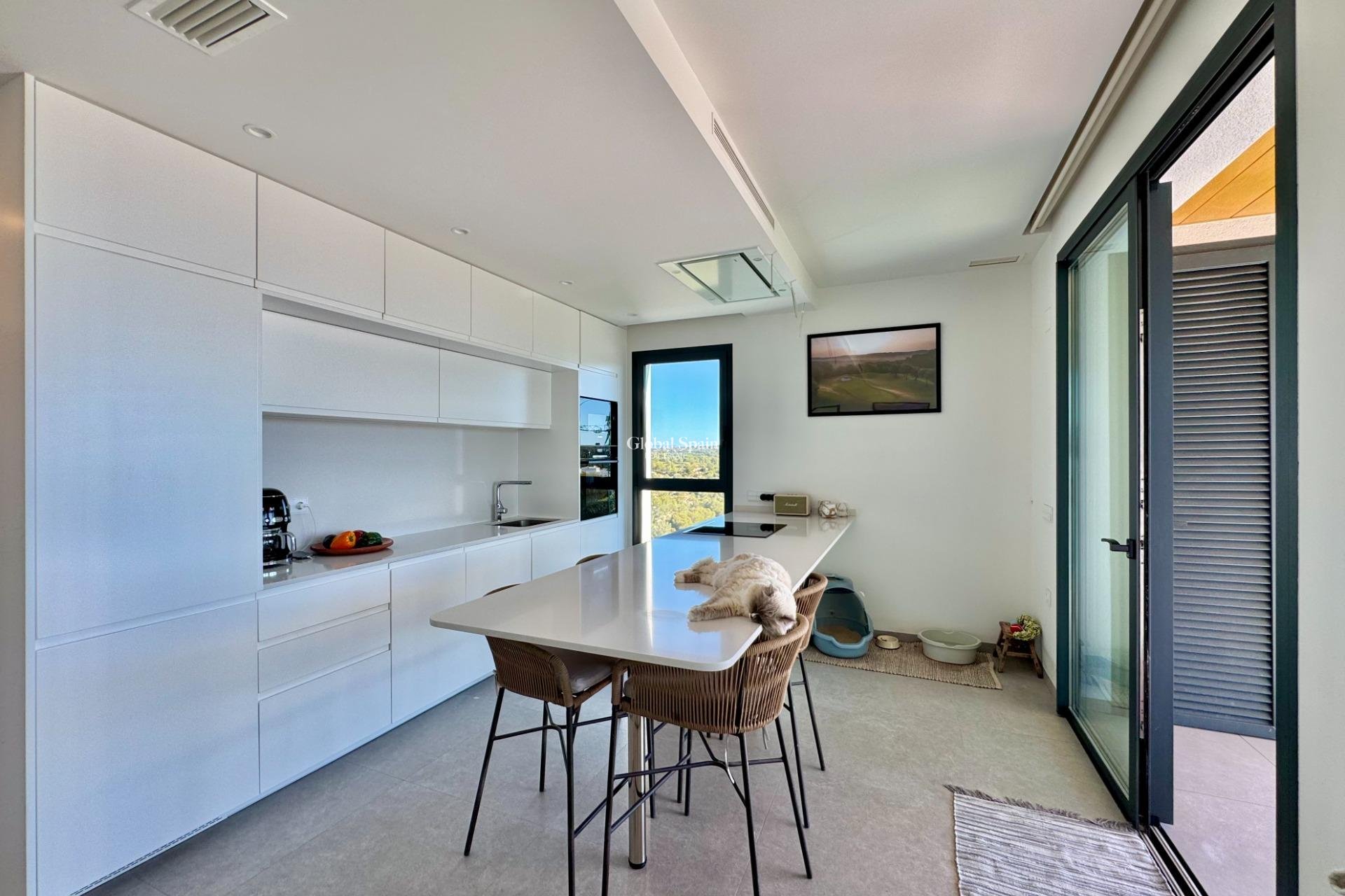Revente - APPARTEMENT -
ORIHUELA - LAS COLINAS GOLF RESORT