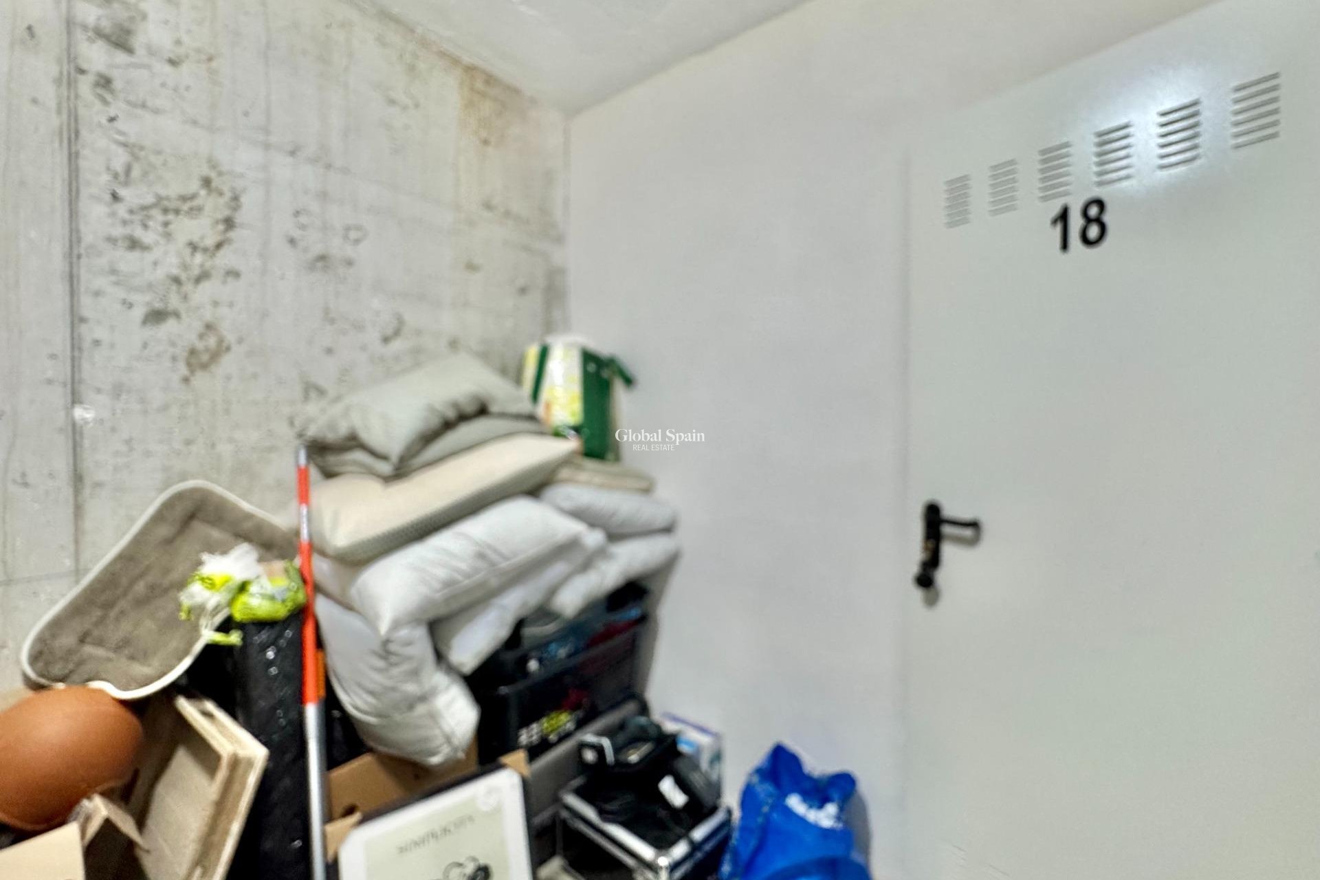 Revente - APPARTEMENT -
ORIHUELA - LAS COLINAS GOLF RESORT