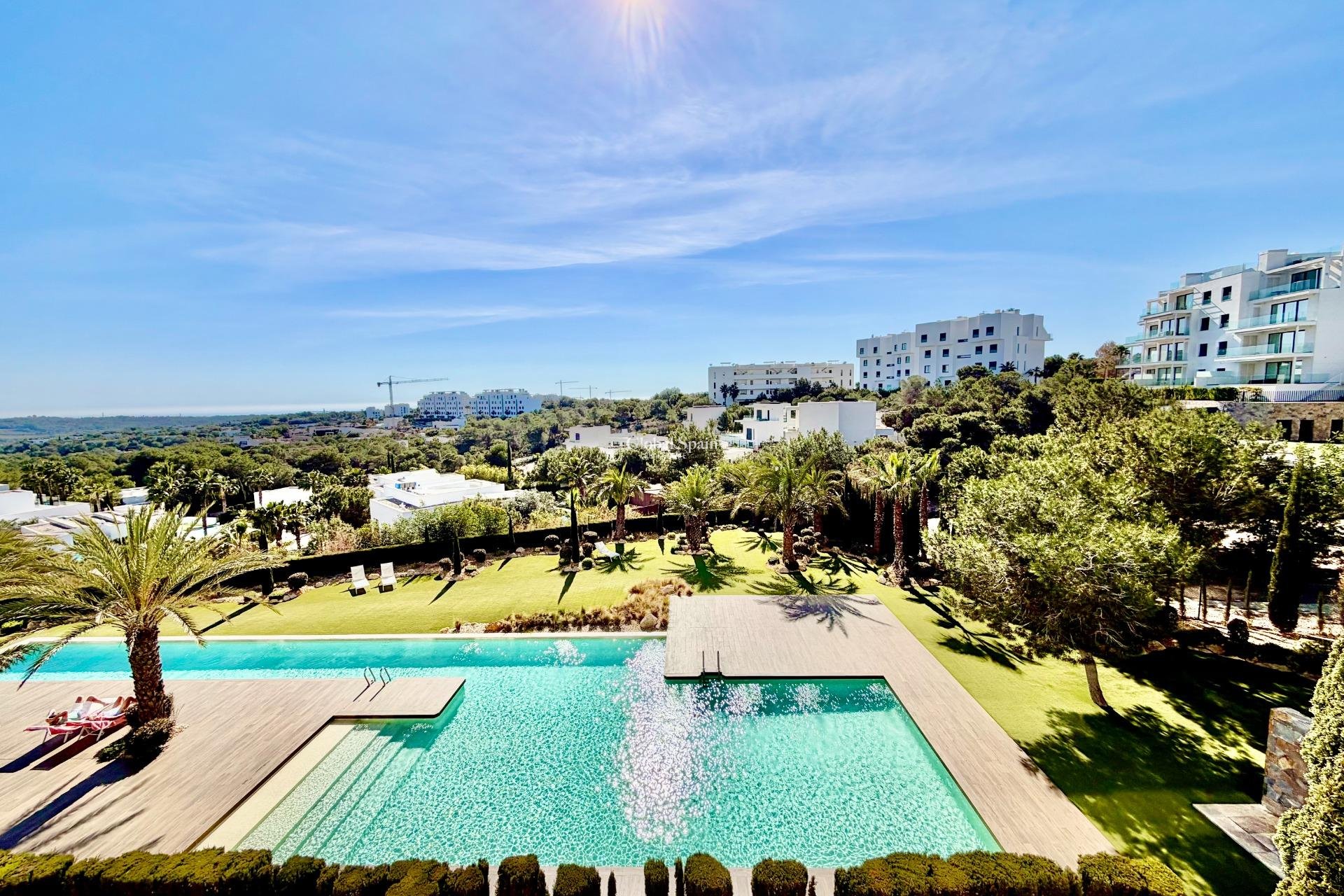 Revente - APPARTEMENT -
ORIHUELA - LAS COLINAS GOLF RESORT