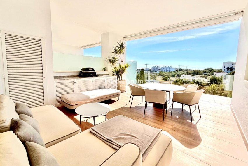 Revente - APPARTEMENT -
ORIHUELA - LAS COLINAS GOLF RESORT