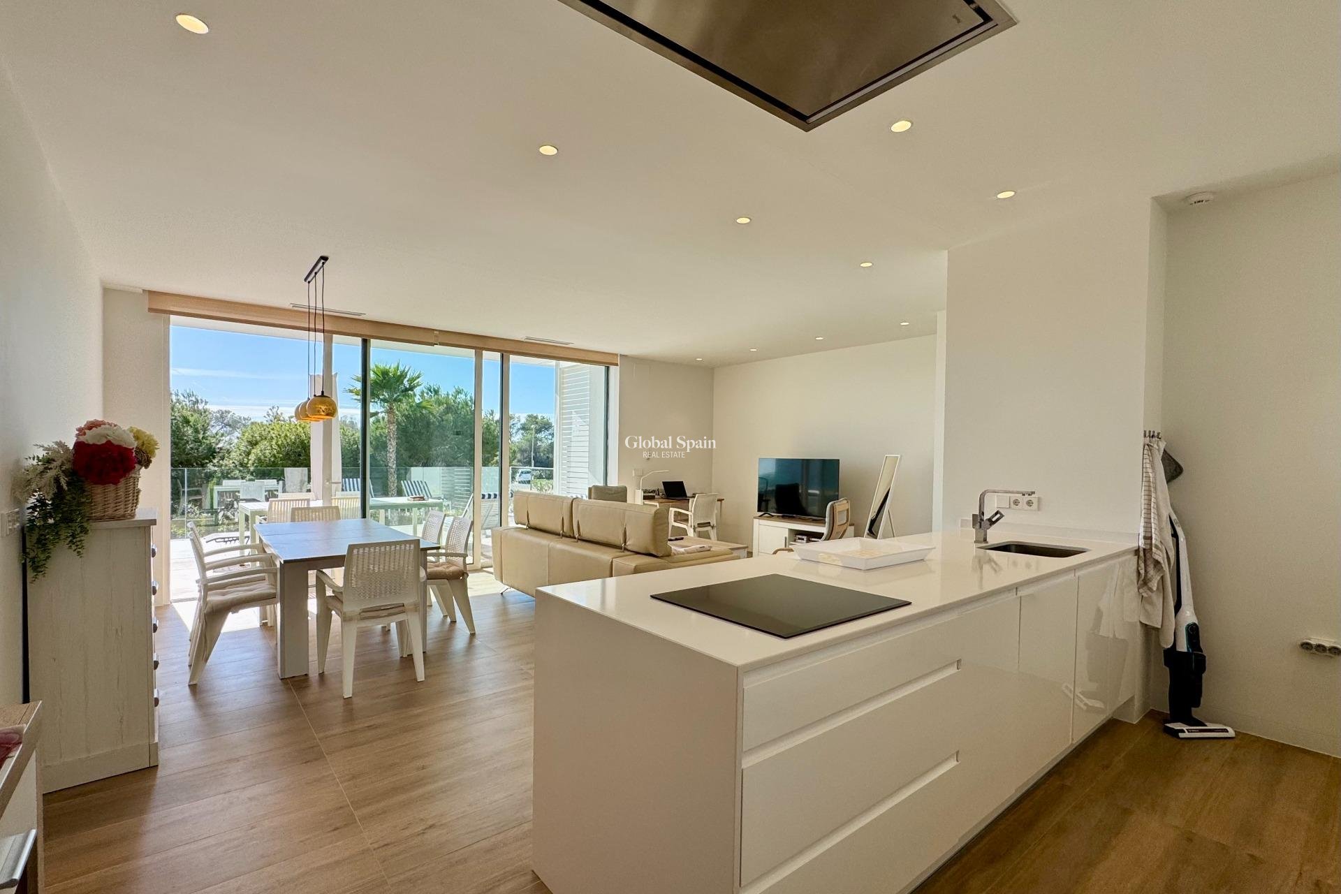 Revente - APPARTEMENT -
ORIHUELA - LAS COLINAS GOLF RESORT