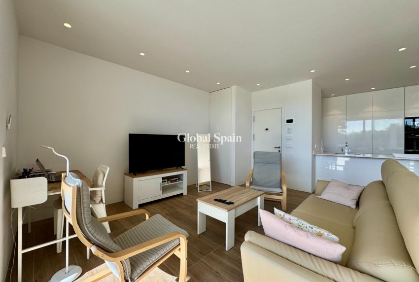 Revente - APPARTEMENT -
ORIHUELA - LAS COLINAS GOLF RESORT