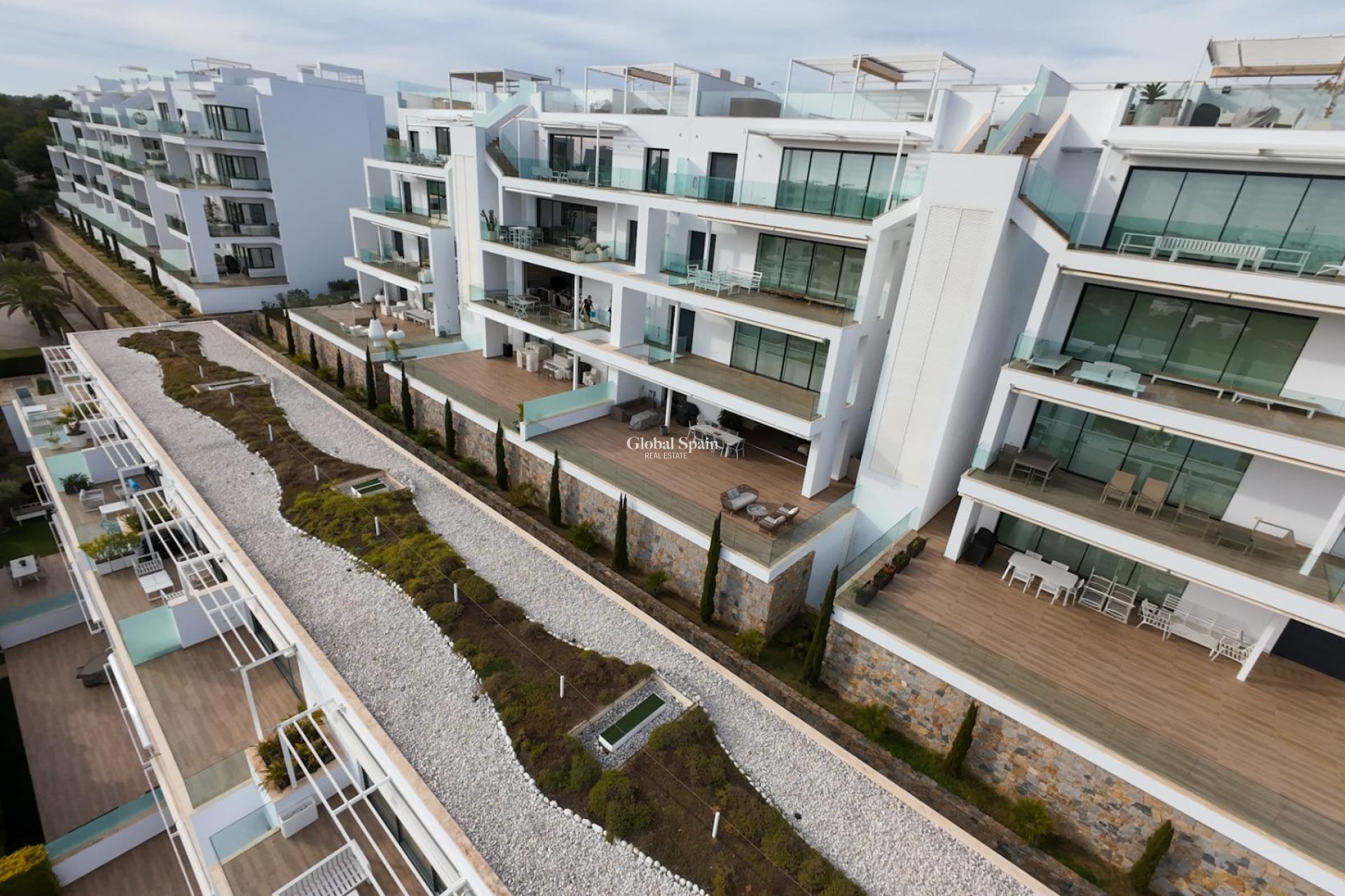 Revente - APPARTEMENT -
ORIHUELA - LAS COLINAS GOLF RESORT