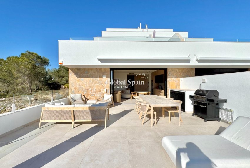 Revente - APPARTEMENT -
ORIHUELA - LAS COLINAS GOLF RESORT