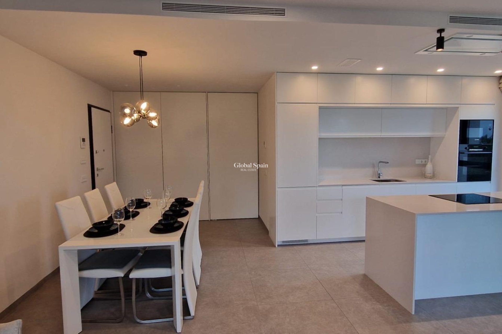 Revente - APPARTEMENT -
ORIHUELA - LAS COLINAS GOLF RESORT