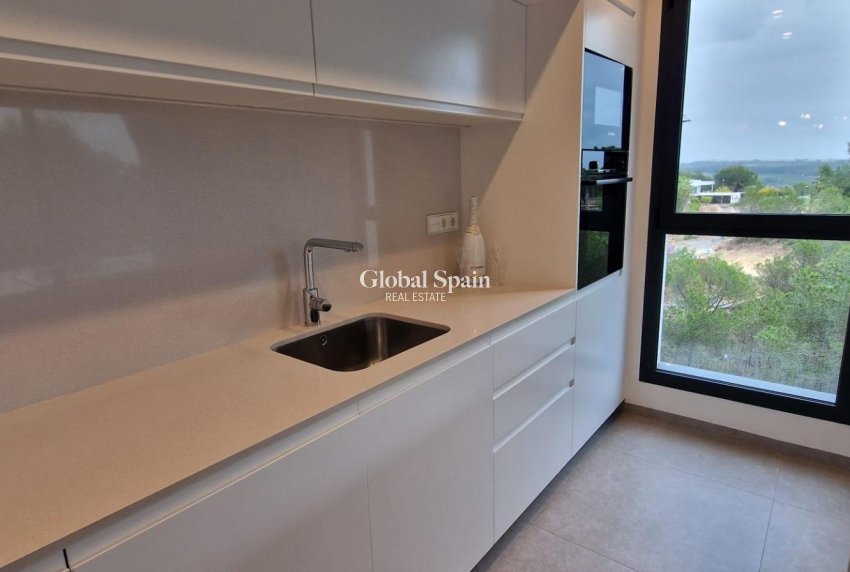 Revente - APPARTEMENT -
ORIHUELA - LAS COLINAS GOLF RESORT