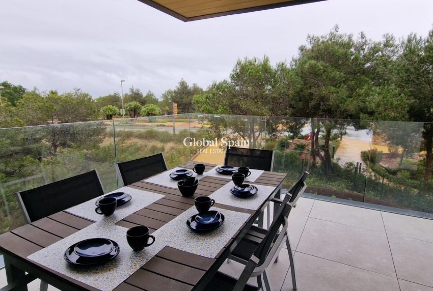 Revente - APPARTEMENT -
ORIHUELA - LAS COLINAS GOLF RESORT