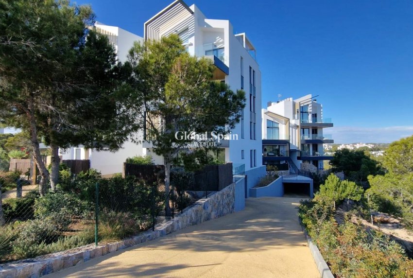 Revente - APPARTEMENT -
ORIHUELA - LAS COLINAS GOLF RESORT