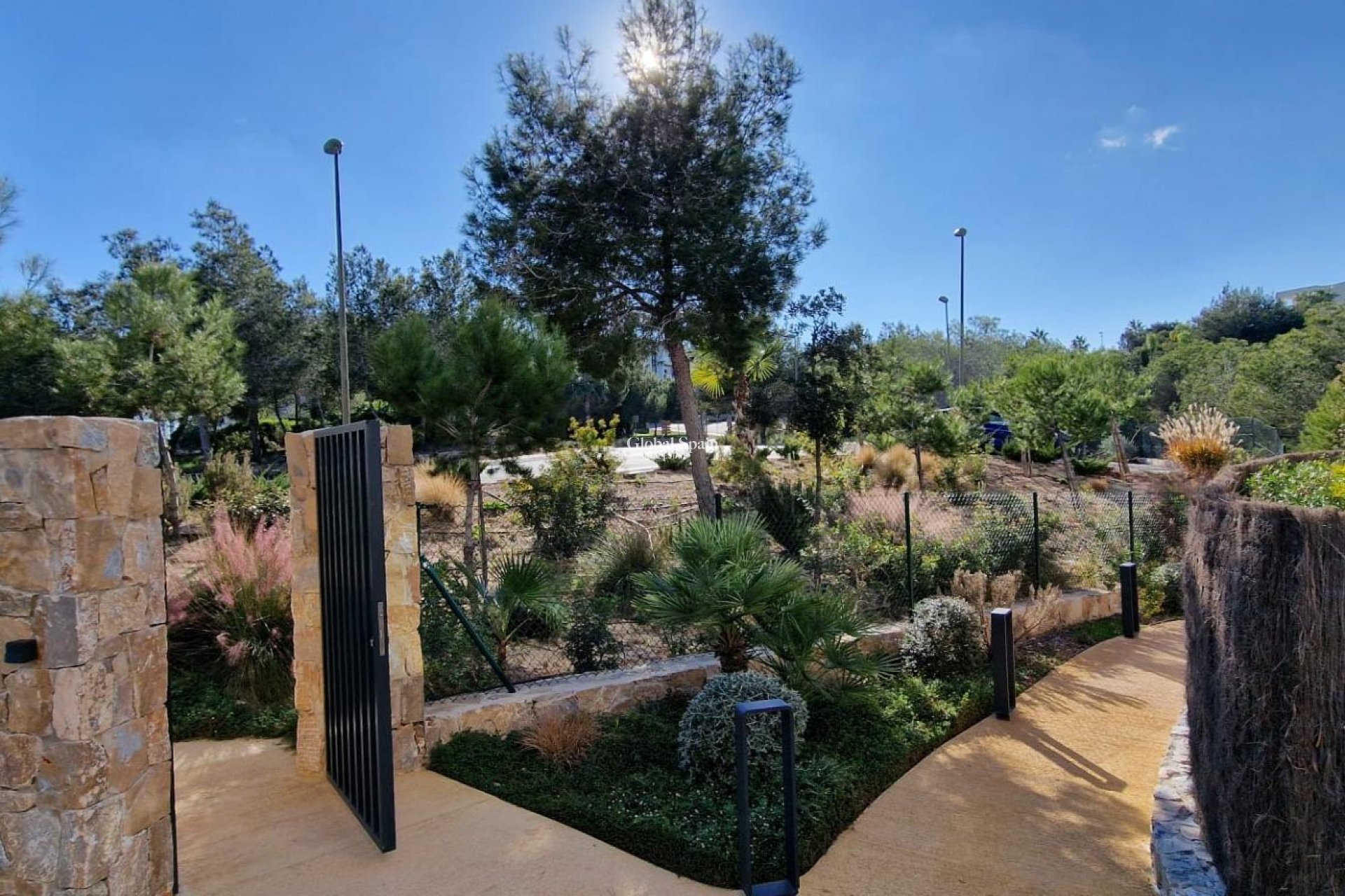 Revente - APPARTEMENT -
ORIHUELA - LAS COLINAS GOLF RESORT