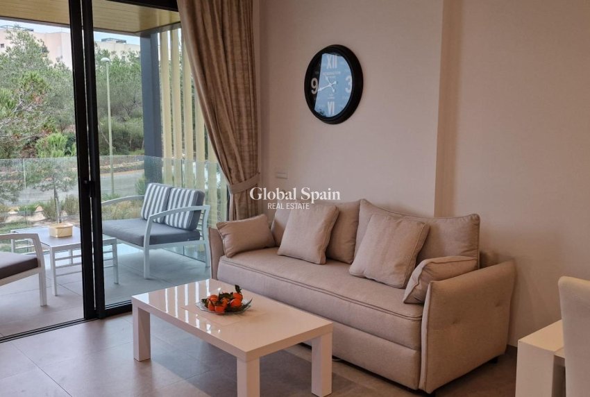 Revente - APPARTEMENT -
ORIHUELA - LAS COLINAS GOLF RESORT