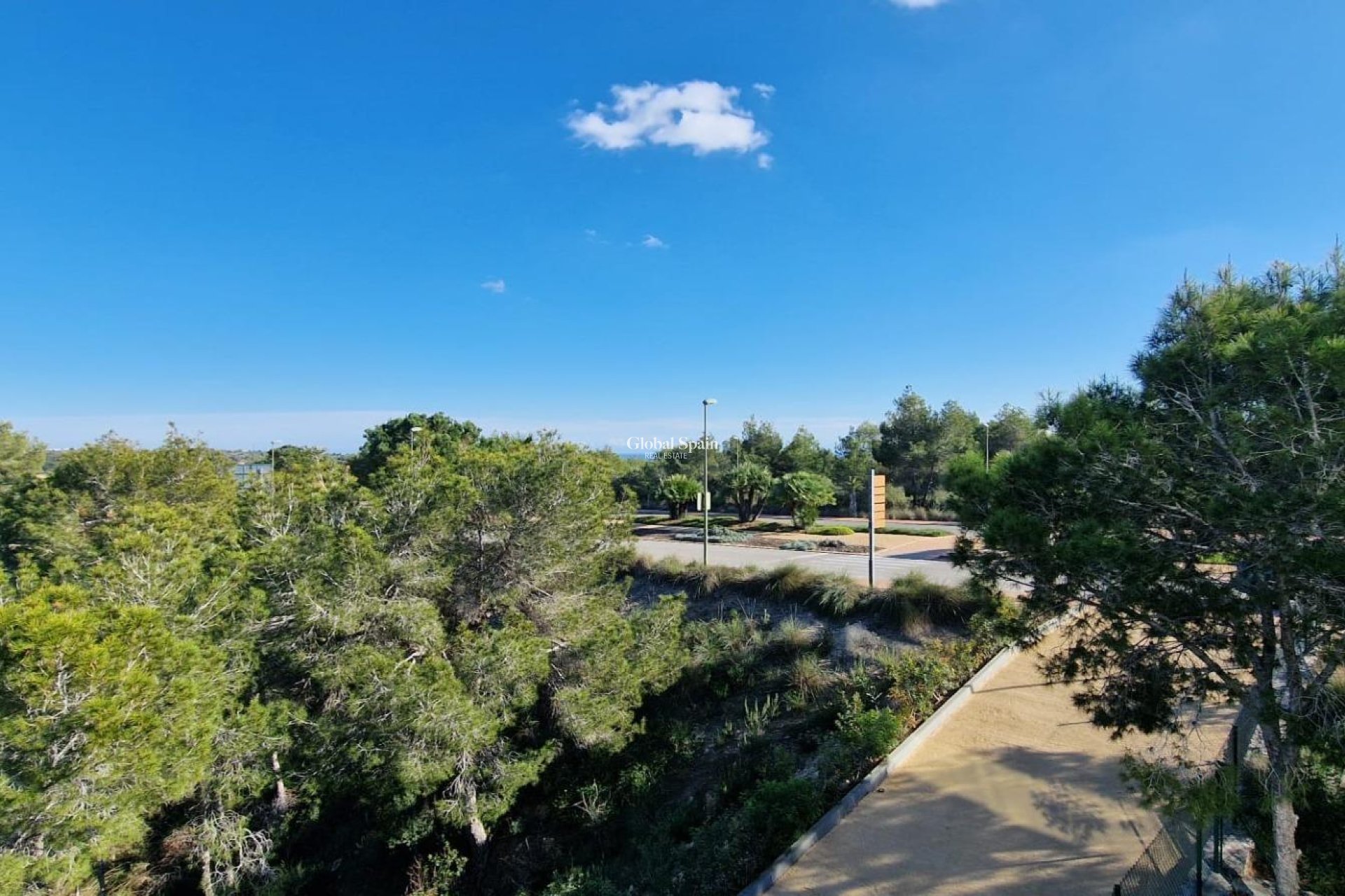 Revente - APPARTEMENT -
ORIHUELA - LAS COLINAS GOLF RESORT