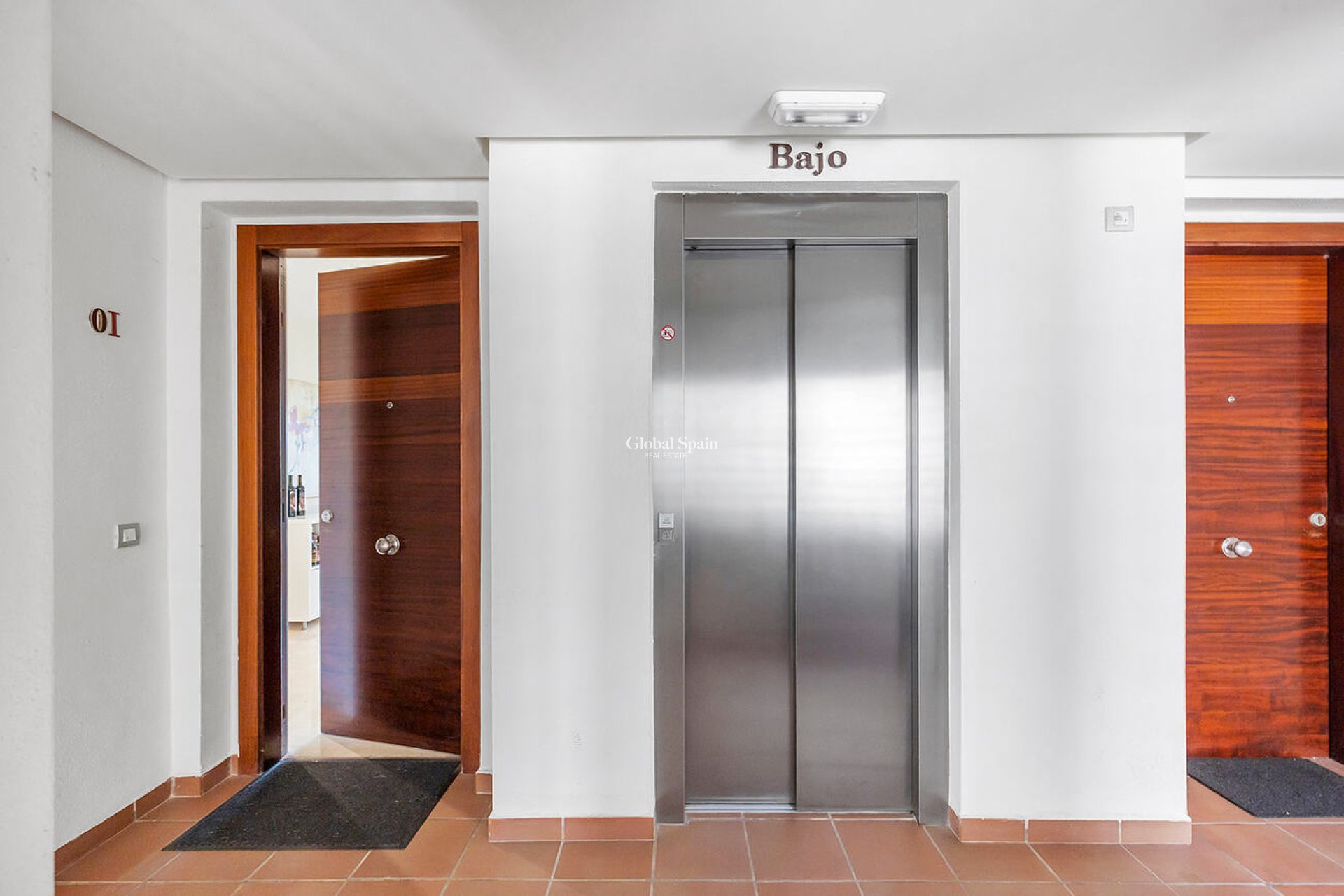 Revente - APPARTEMENT -
ORIHUELA - Las Colinas