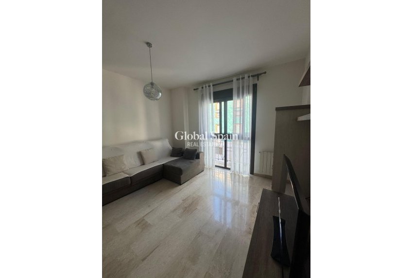 Revente - APPARTEMENT -
ORIHUELA - Orihuela Ciudad