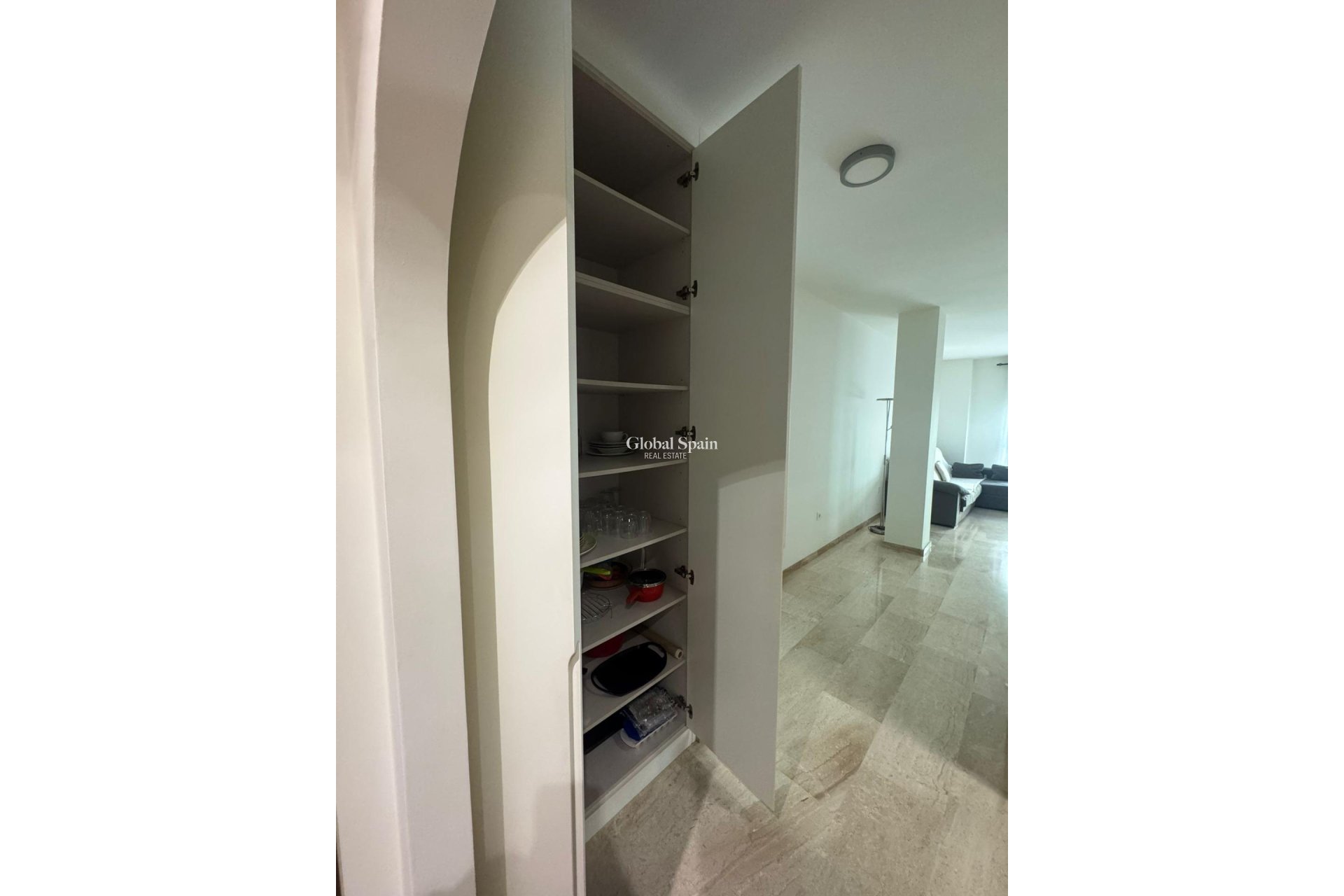 Revente - APPARTEMENT -
ORIHUELA - Orihuela Ciudad