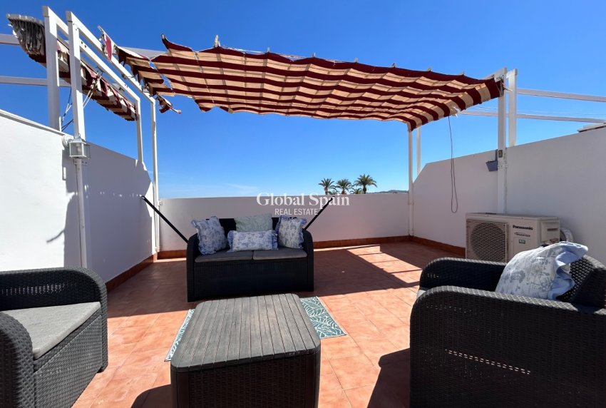 Revente - APPARTEMENT -
ORIHUELA - Torremendo