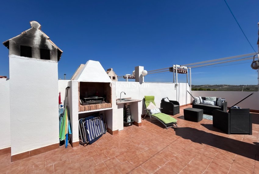 Revente - APPARTEMENT -
ORIHUELA - Torremendo