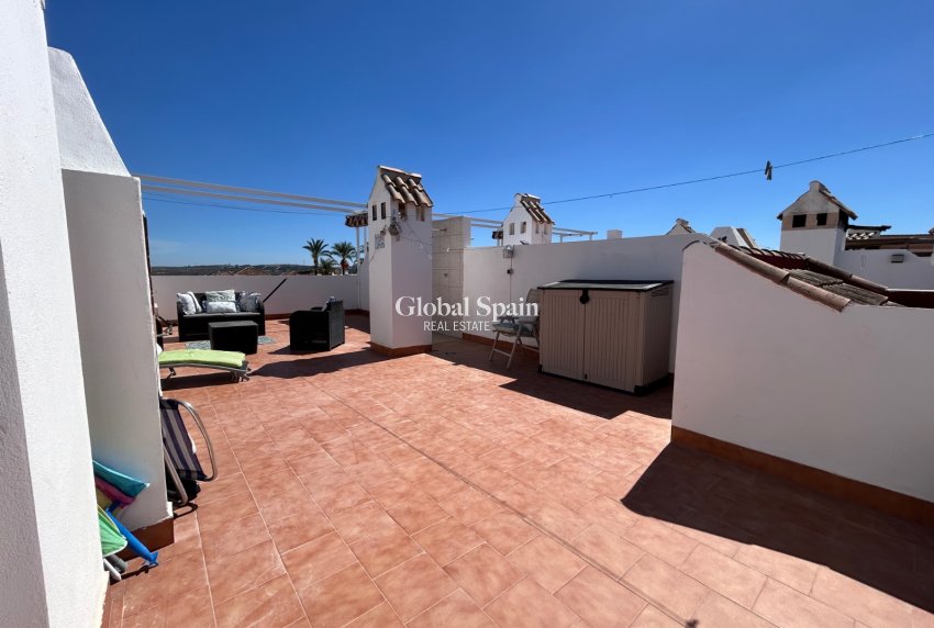 Revente - APPARTEMENT -
ORIHUELA - Torremendo