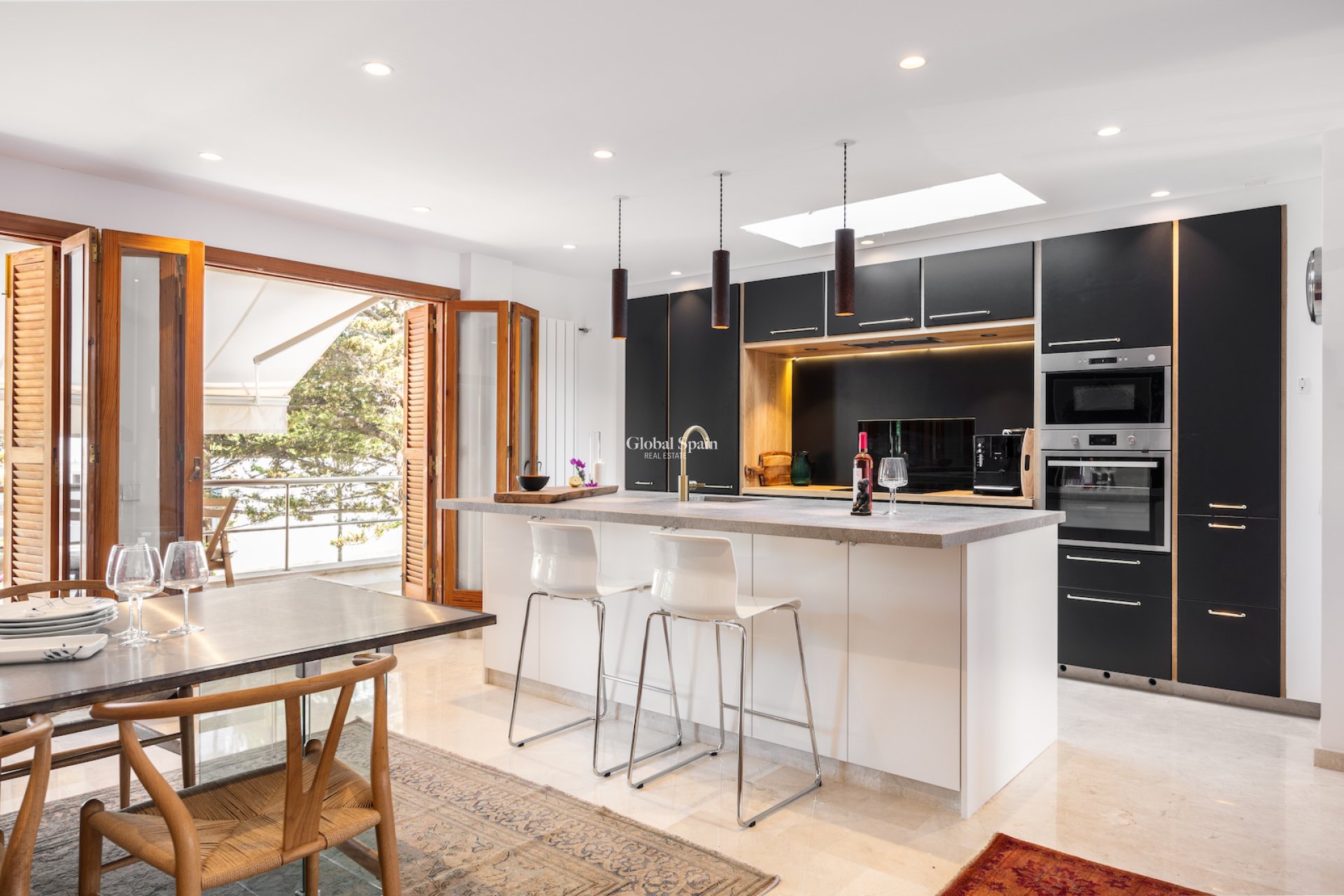 Revente - Appartement -
Palma De Mallorca - optional location detail