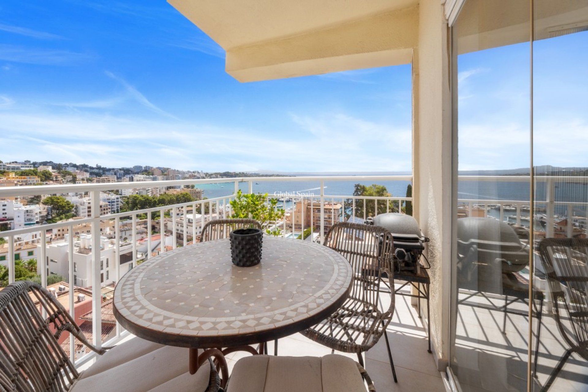 Revente - Appartement -
Palma de Mallorca - Sant Agustí