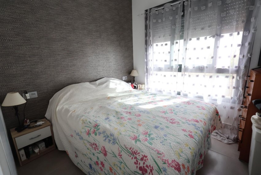 Revente - APPARTEMENT -
PILAR DE LA HORADADA - Costa Blanca