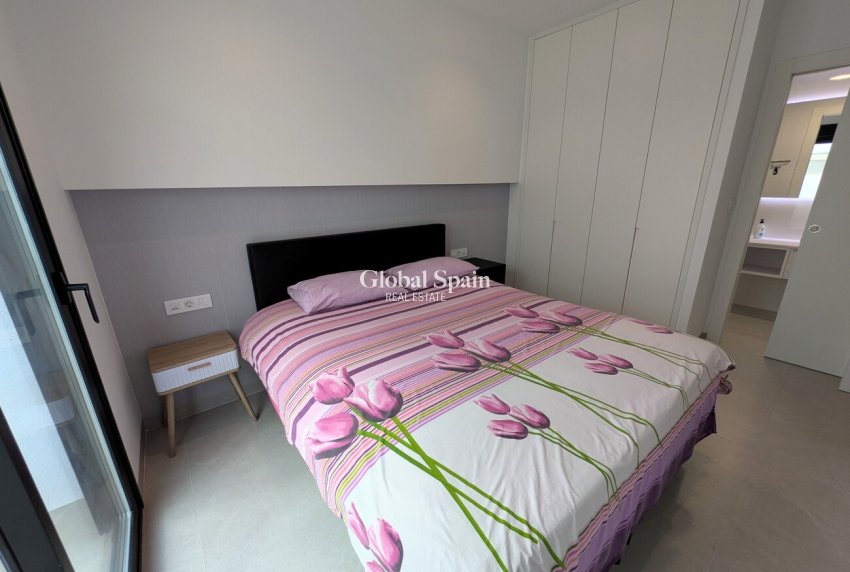 Revente - APPARTEMENT -
PILAR DE LA HORADADA - Costa Blanca