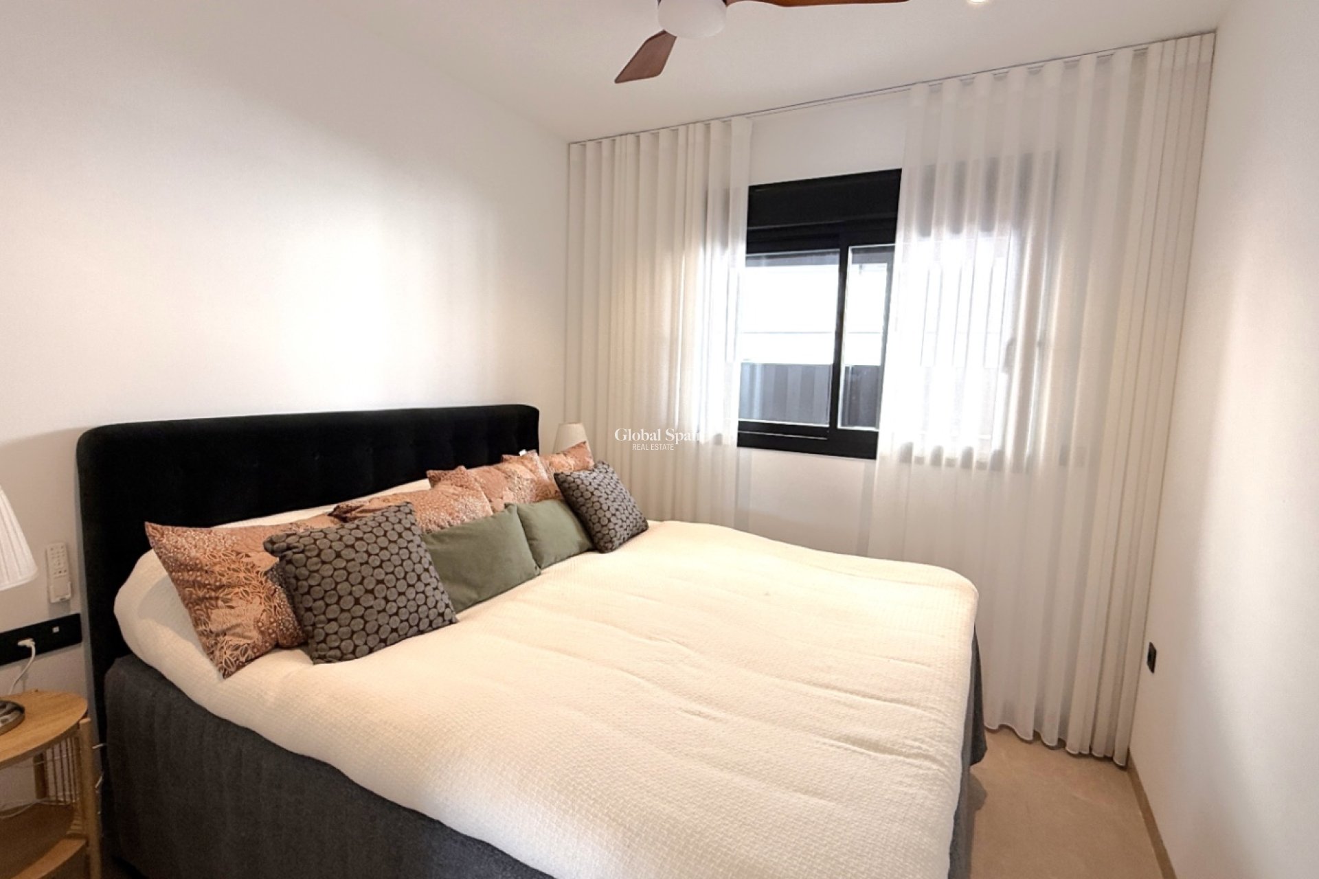 Revente - APPARTEMENT -
PILAR DE LA HORADADA - Costa Blanca