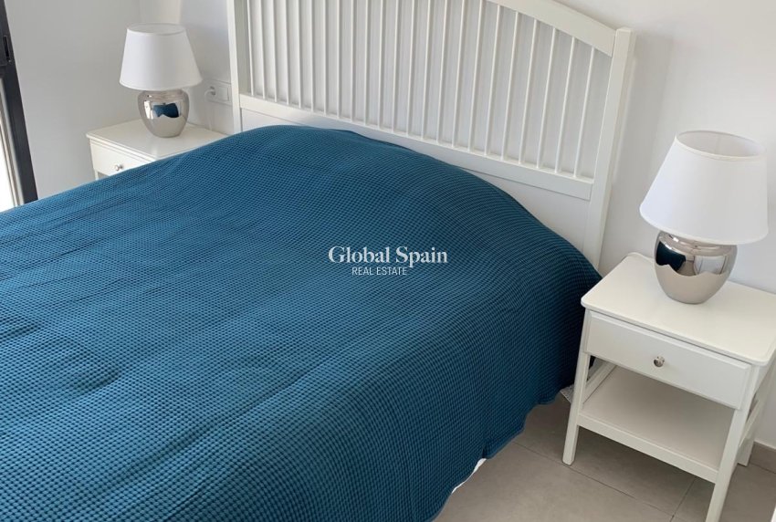 Revente - APPARTEMENT -
PILAR DE LA HORADADA - Costa Blanca