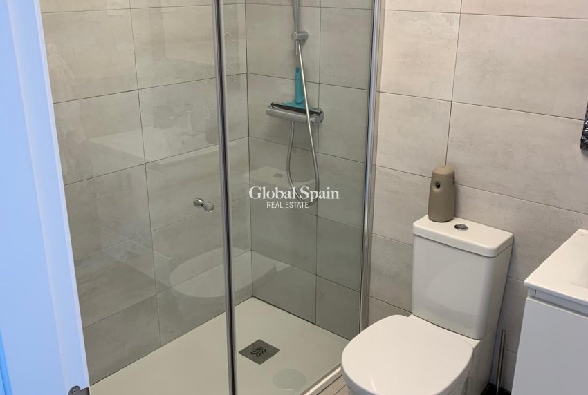 Revente - APPARTEMENT -
PILAR DE LA HORADADA - Costa Blanca