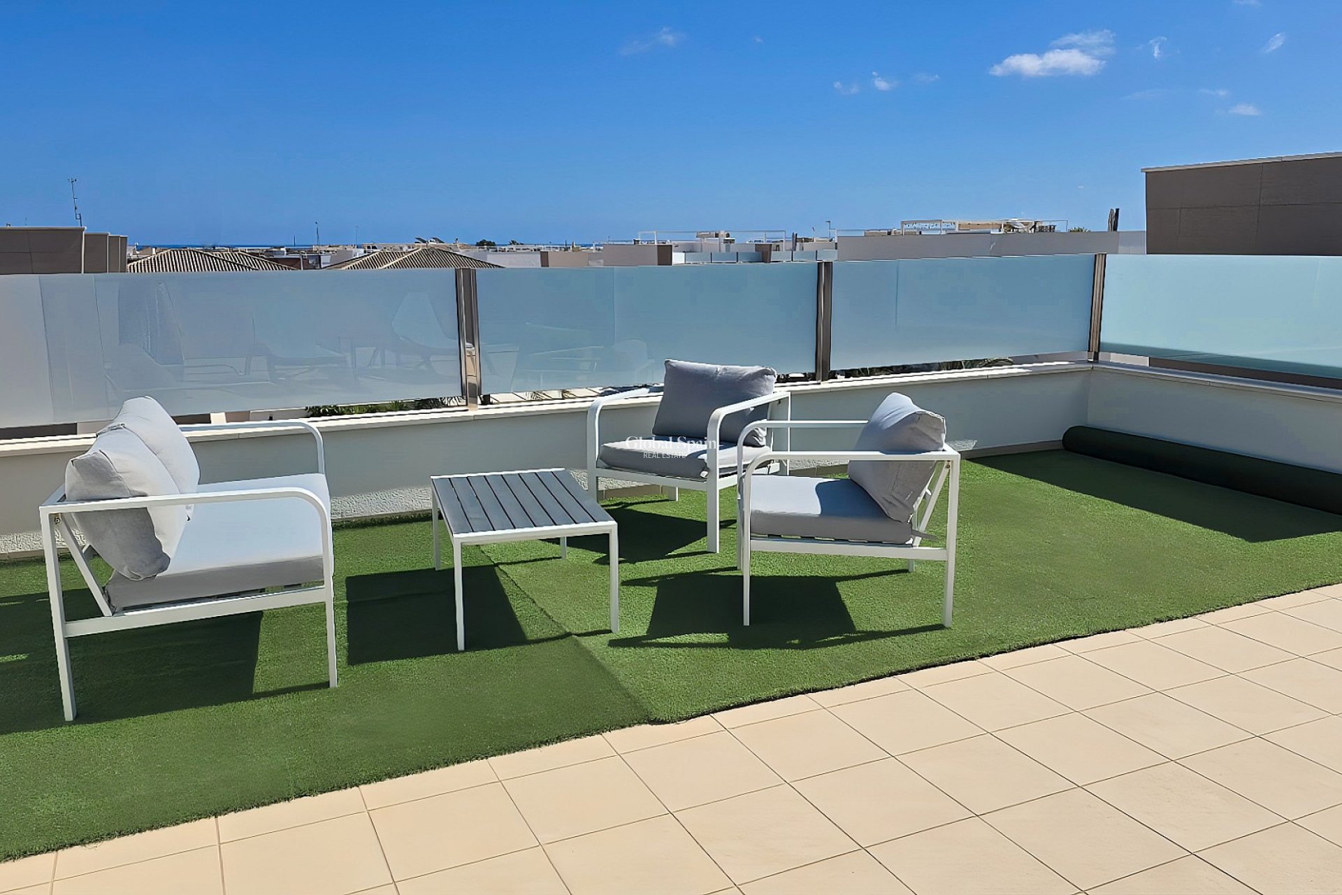 Revente - APPARTEMENT -
PILAR DE LA HORADADA - Costa Blanca