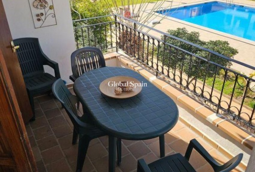 Revente - APPARTEMENT -
PILAR DE LA HORADADA - Costa Blanca