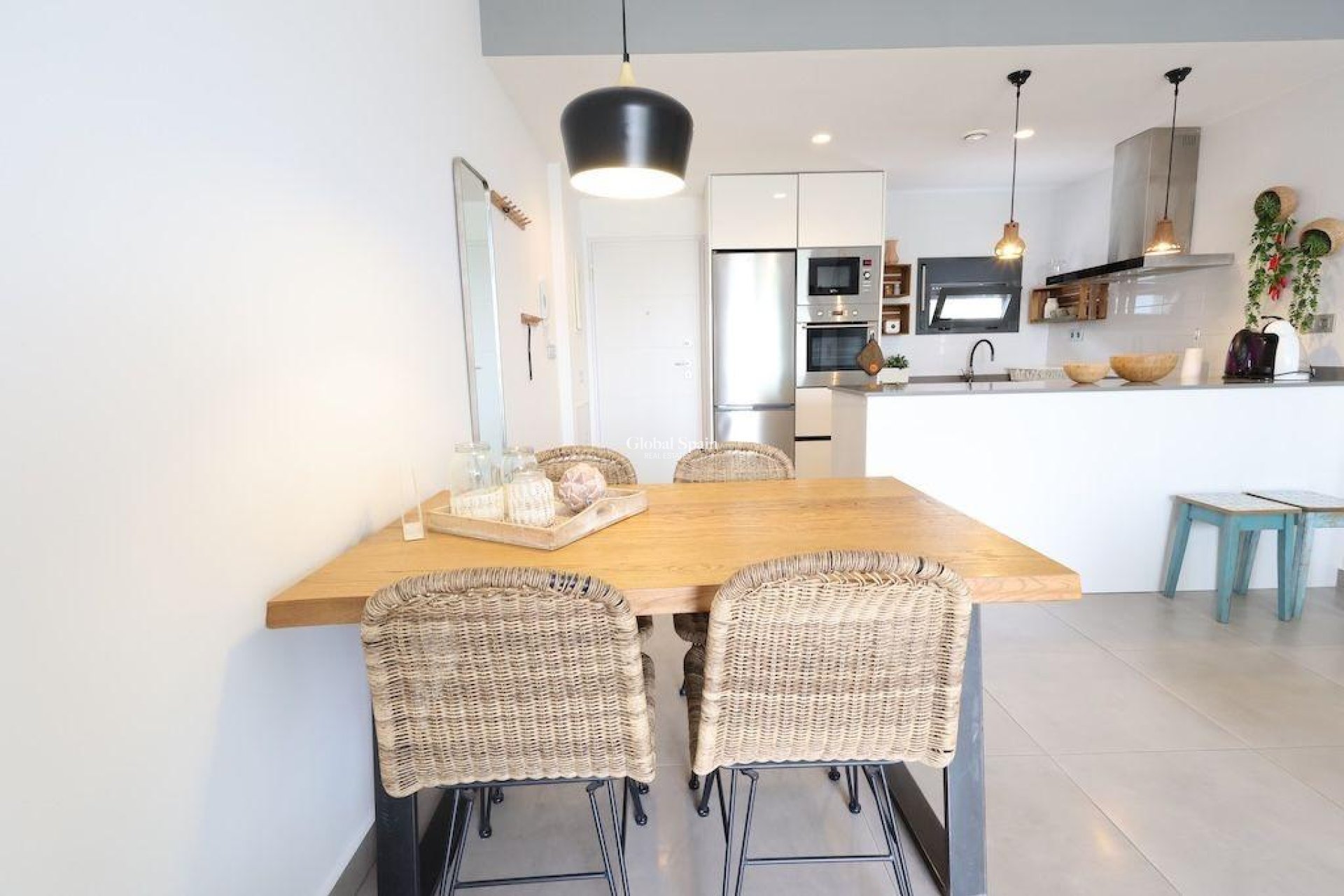 Revente - APPARTEMENT -
PILAR DE LA HORADADA - Costa Blanca