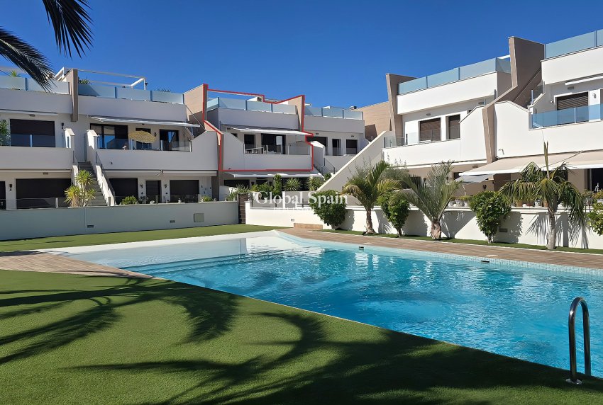 Revente - APPARTEMENT -
PILAR DE LA HORADADA - Costa Blanca
