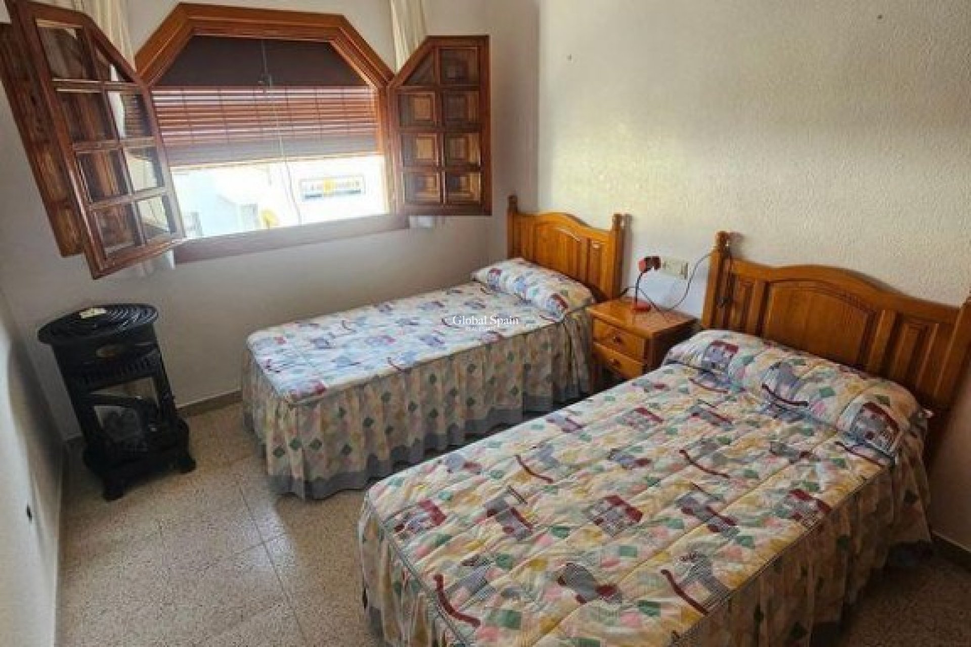Revente - APPARTEMENT -
PILAR DE LA HORADADA - Costa Blanca
