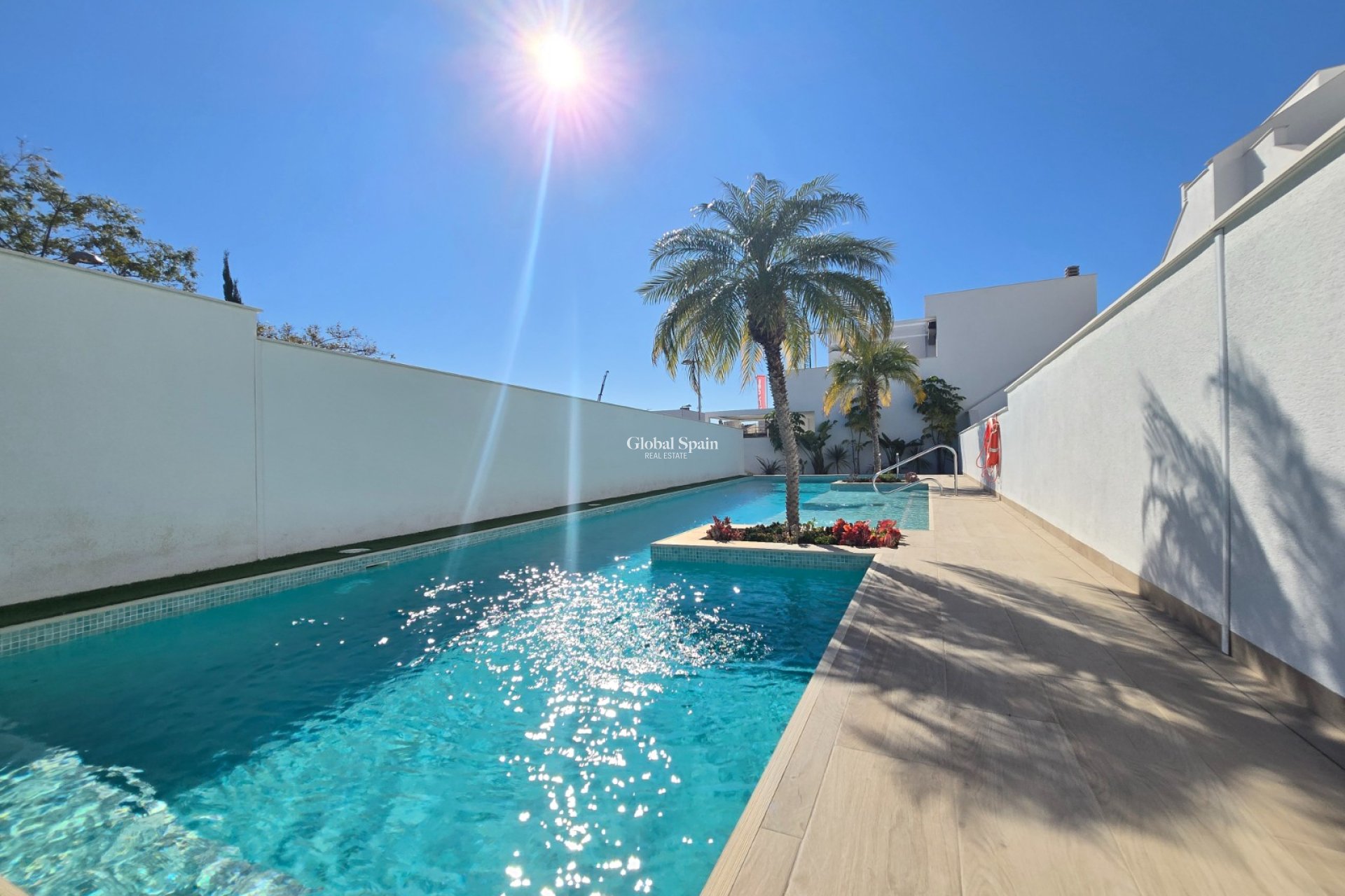 Revente - APPARTEMENT -
PILAR DE LA HORADADA - Costa Blanca