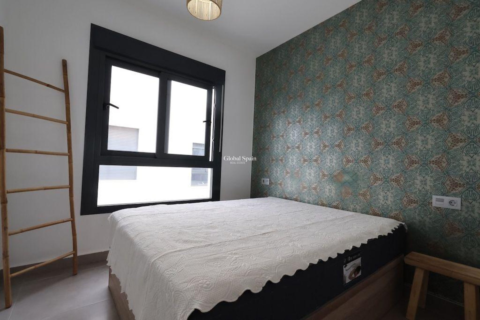 Revente - APPARTEMENT -
PILAR DE LA HORADADA - Costa Blanca