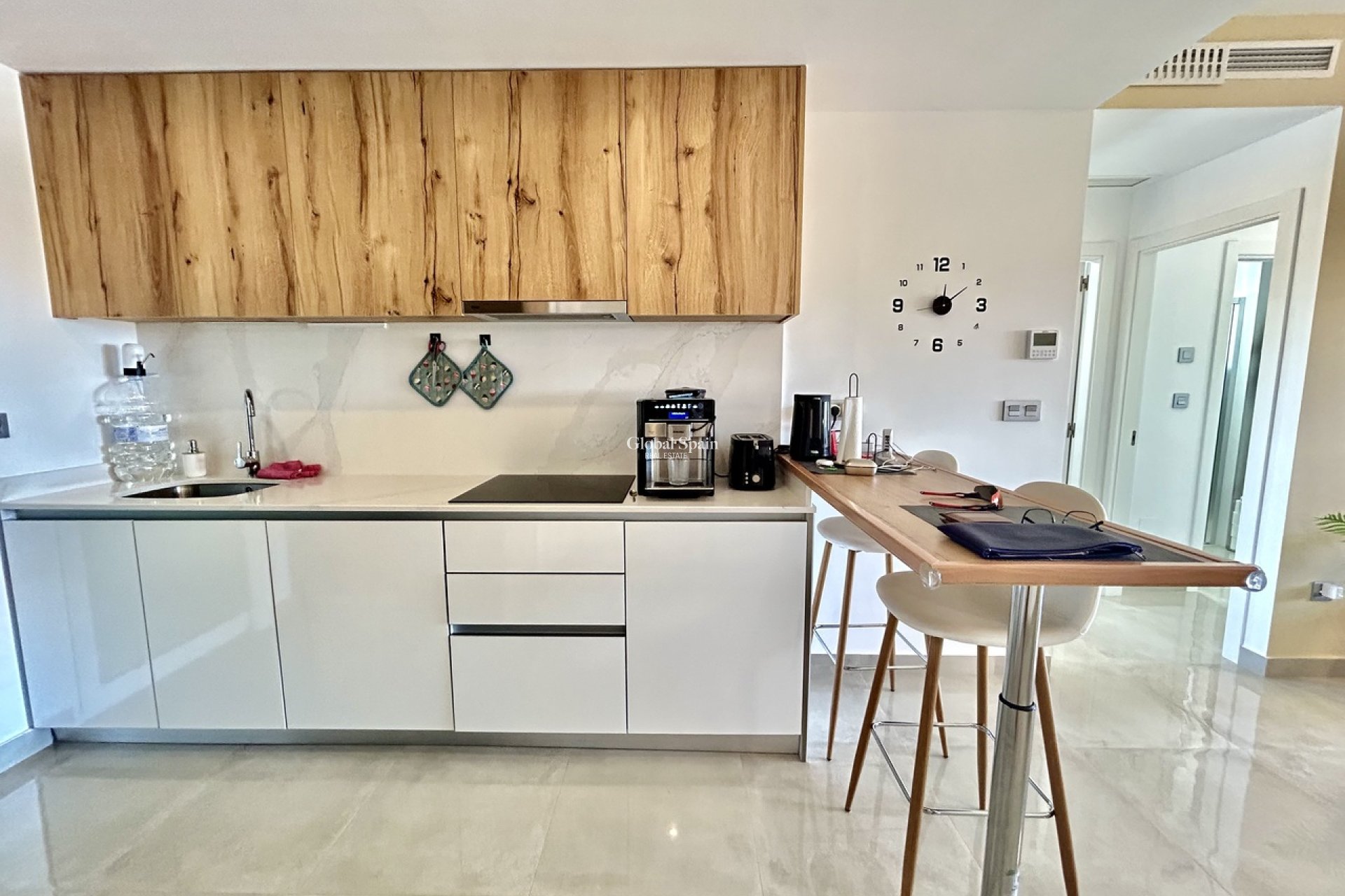 Revente - APPARTEMENT -
PILAR DE LA HORADADA - Costa Blanca