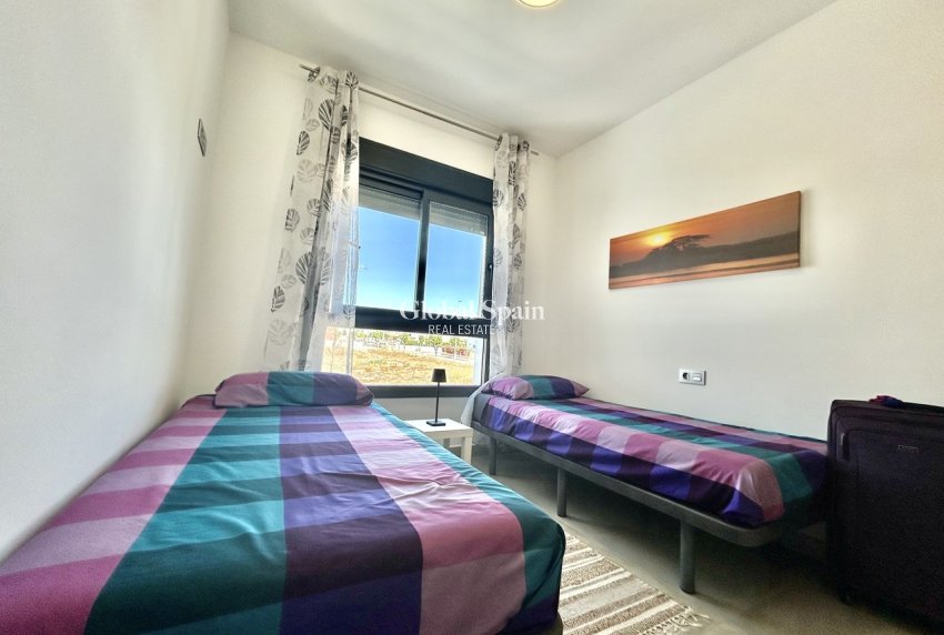 Revente - APPARTEMENT -
PILAR DE LA HORADADA - Costa Blanca