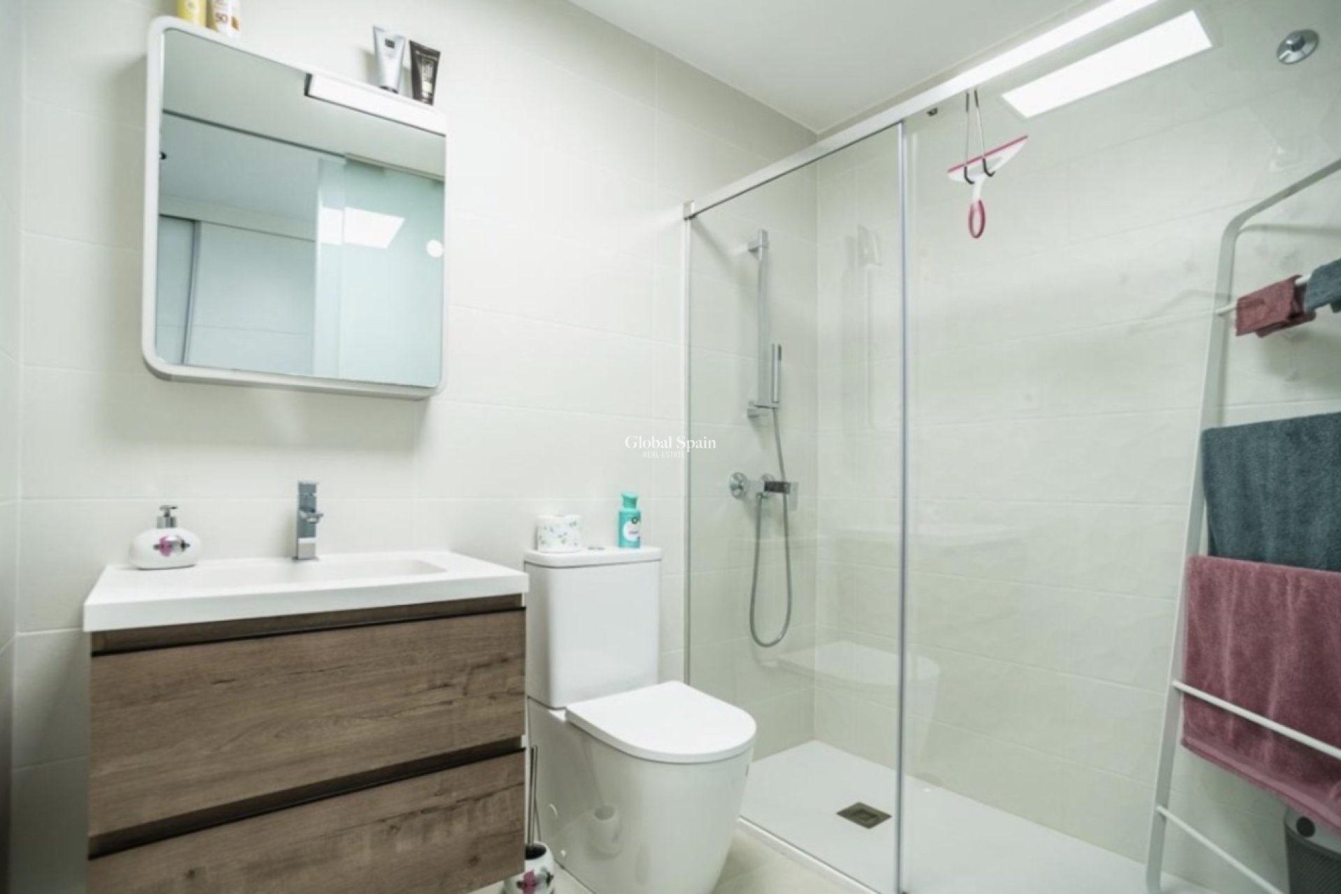 Revente - APPARTEMENT -
PILAR DE LA HORADADA - Costa Blanca